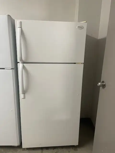Réfrigérateur blanc 30'' Frigidaire