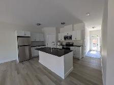 2 Story End Unit Town Home for Rent - Pembroke Ontario - Photo 3