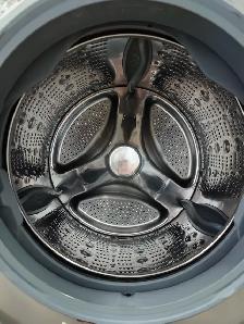 LG '27' Graphite Front Load Washer on Sale‼️ - Photo 5