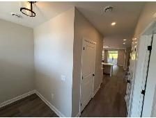 Brand new 2 bed 2 bath high end condos for lease Mountforest - Photo 3