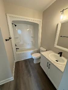 Brand new 2 bed 2 bath high end condos for lease Mountforest - Photo 5