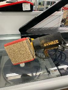 Dewalt DWE6411 Palm Sander - Photo 2