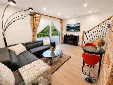 FURNISHED 2-BEDROOM WALKOUT ⭐ ALL-INCLUSIVE ⭐ WATERFRONT