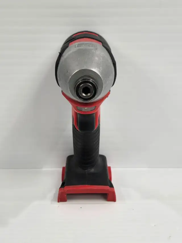 (B7029) Milwaukee 2656-20 Drill