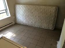 $488 Room with Own Address & Mailbox Facing Metro Place St HenrI - Photo 3