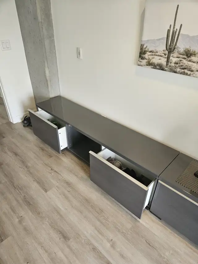 MEUBLE POUR T V  OU CHAMBRE