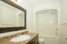 Spacious 3 Bedroom Duplex Available In Blumenort! - Photo 5