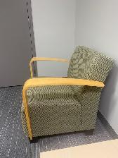 Office Lounge Chairs & Coffee/End Table - Steelcase - Photo 2