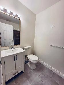 2 BED 2 BATH ALL INCLUSIVE  - SEPT 1st - Photo 9