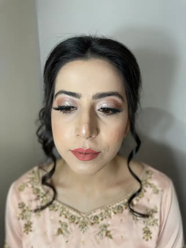 Professional makeup/hair $160 bridal/party in studio/mobile Ne