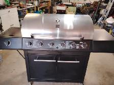 Kenmore 6 Burner Propane BBQ