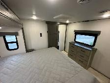 25 Avalanche 346FL FRONT LIVING SEASONAL BLOWOUT CLEARANCE SALE - Photo 37