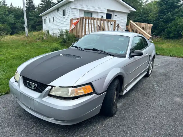 2002 Ford Mustang