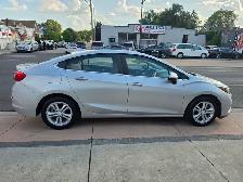 2017 Chevrolet Cruze - Photo 8