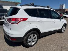 2016 Ford Escape SE - Photo 2