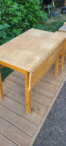 Vintage Drop-Leaf Table and Chair Set - Photo 3