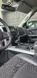 Decked out black 2012 Ram 1500 Sport only 70K kilometers - Photo 6