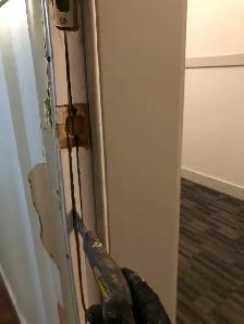 If you experience problem closing your doors, rolling sliding Po - Photo 6