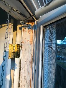 Cracked Doors Contact us today.Closing problem. Cracked Doors Co - Photo 6