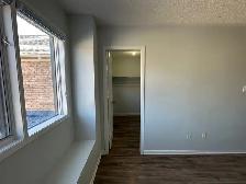 3 1 Bedroom 3 Washroom Entire Townhouse at Lisgar Dr & Derry Rd - Photo 16