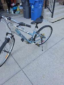 bycycle for sale - Photo 2