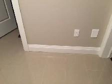 Selling trim, Baseboards moulding, INSTALLATIONS, fixing doors. - Photo 5