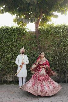 Wedding Photographer and Videographer - Photo 5