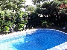 Private clean queen  size room in 3000 sq foot home Tra  upper m - Photo 7