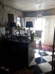 Private clean queen  size room in 3000 sq foot home Tra  upper m - Photo 10