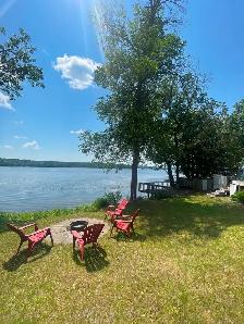 Lakefront 2021 Puma 31ft Bunkhouse.