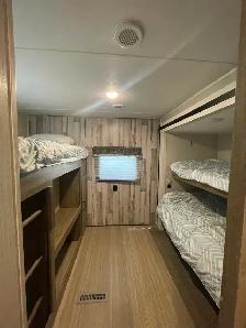 Lakefront 2021 Puma 31ft Bunkhouse. - Photo 6