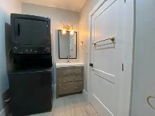 Downtown C'Town 3 BDRM, 1.5 Bath Beautifully Renovated Townhouse - Photo 8
