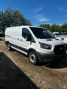 2021 Ford Transit Cargo Van