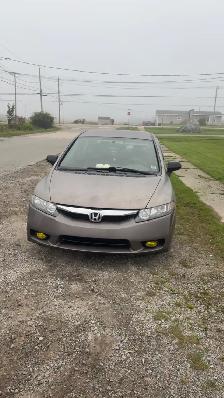 trades 2009 Honda civic - Photo 2