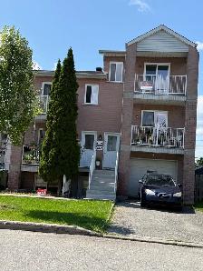 4 1/2 Pierrefonds Apartment  for rent / A louer
