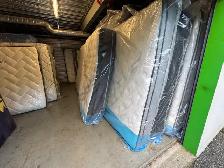 TOP NAME BRAND QUEEN SIZE MATTRESSES - Photo 2