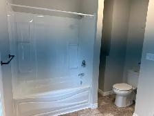 Renovated 2Br. Hanover Apt. - Photo 6