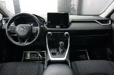 2024 Toyota RAV4 LE - Photo 16
