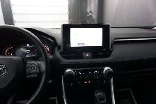 2024 Toyota RAV4 LE - Photo 19