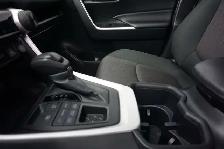 2024 Toyota RAV4 LE - Photo 28