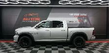 2013 Ram 1500 SPORT V8 5.7L 4X4 CREW CAB SIÈGES CUIR MAGS 20 PCE
