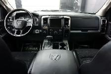 2013 Ram 1500 SPORT V8 5.7L 4X4 CREW CAB SIÈGES CUIR MAGS 20 PCE - Photo 13