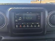 2022 Jeep Wrangler Willys Sport 3.6L/V6/Touch Media/Camera/Hard- - Photo 4