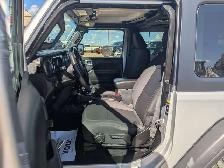 2022 Jeep Wrangler Willys Sport 3.6L/V6/Touch Media/Camera/Hard- - Photo 14