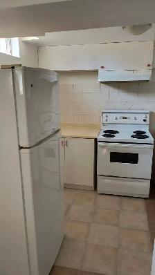 2-Bedroom Basement Apartment in Scarborough (Finch & Tapscott) - Photo 4