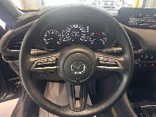 2022 Mazda 3 GX - Photo 17