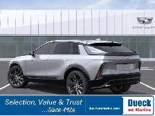 2027 Cadillac LYRIQ Signature Sport - Photo 3