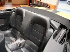 2024 Ford Mustang EcoBoost Premium Convertible with VERY LOW KMS - Photo 47