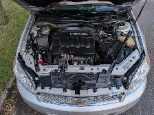 2012 Chevrolet Impala V6 mechanic's special - Photo 2