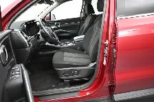2022 Kia Sorento LX AWD Heated Seats/Wheel, Blindspot, Apple/And - Photo 17